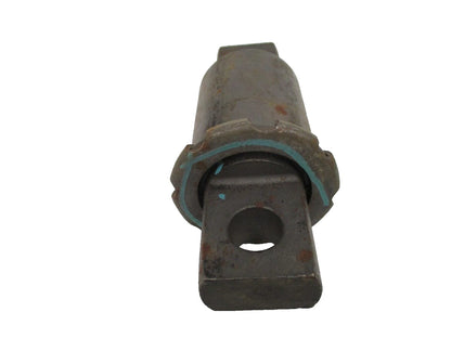 Leaf Spring Bushing Pin for International (2610568C1)
