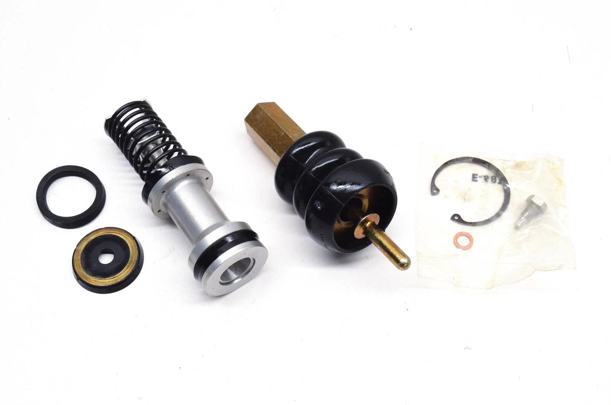 Brake Master Cylinder Repair Kit for EIS 68-792, F-71531