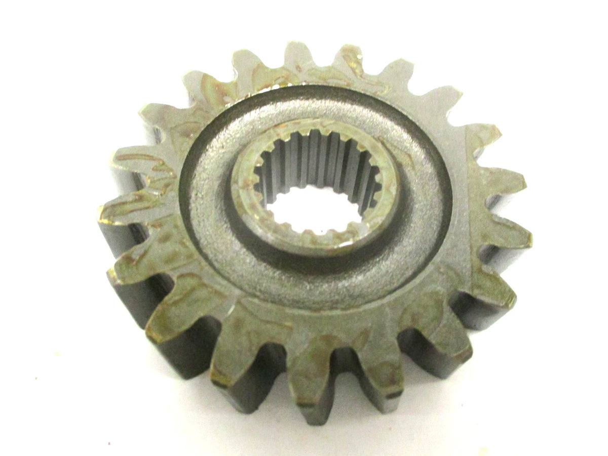 Genuine Front Wheel Drive Case Gear 19T for Kubota L3350-DT L4150-DT