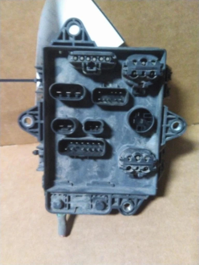 Fuse Box for Volvo VNL (2014)