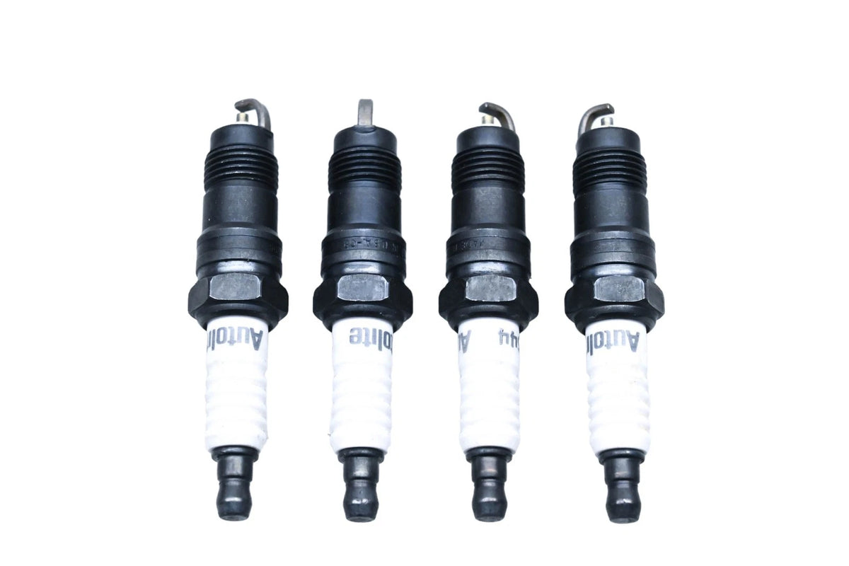 Set of 4 Autolite 2544 Copper Core Spark Plugs for (NOS)
