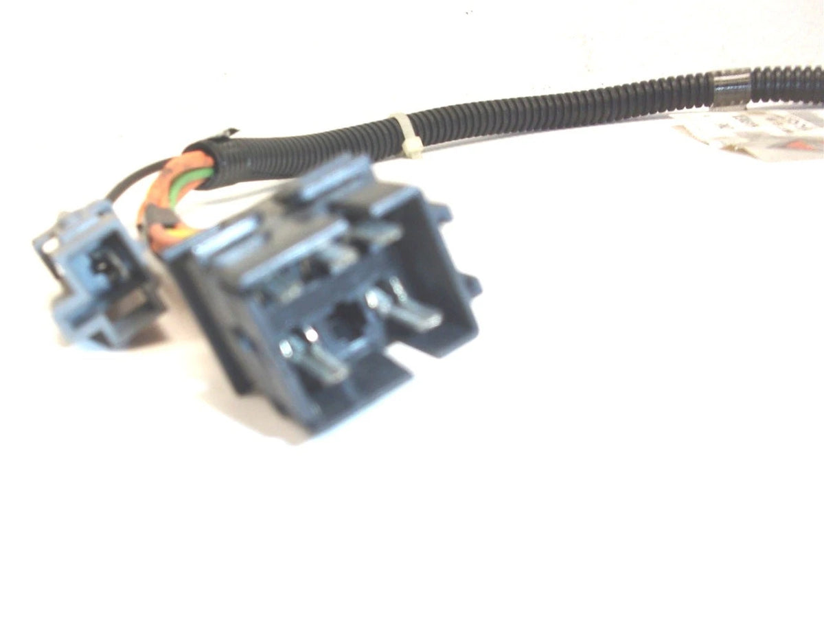 Turn Signal Switch Harness for International (1664546C91, 1664546C92)