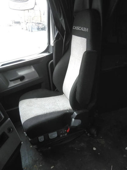 Front Seat for Freightliner Cascadia 126 (2019)