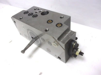 Valve Sub Assembly for Komatsu PC300-3, PC400-3 (708-27-25200)