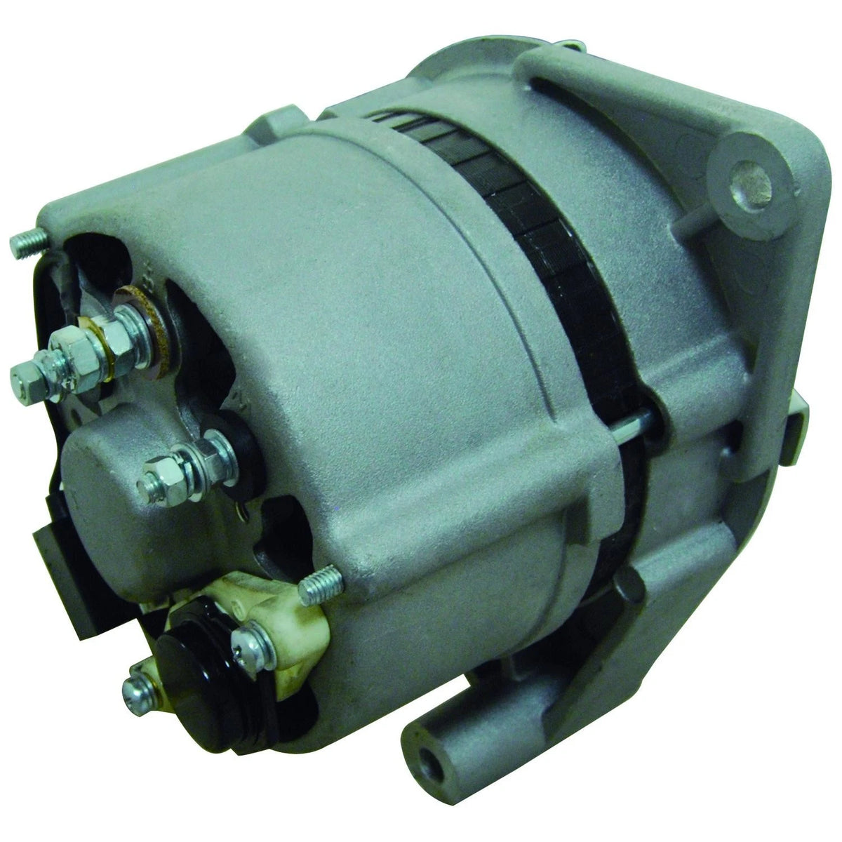 32A Alternator for Goldoni 1055 (1987–1990), 3070 (1990–1991) 9-515-313, 01171617