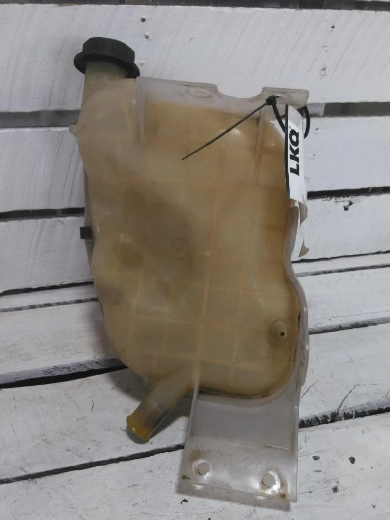 Radiator Overflow Tank for International MV607 (2022)