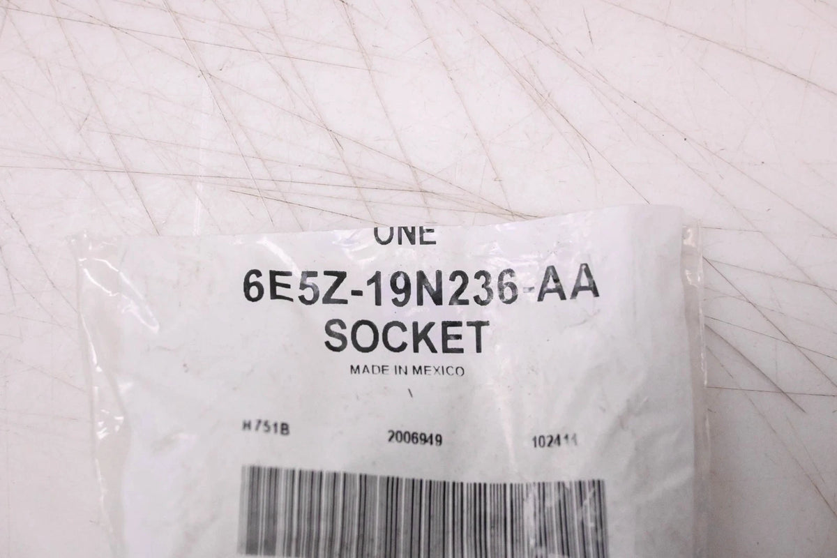OEM Power Outlet for Ford (2000–2007) 6E5Z-19N236-AA