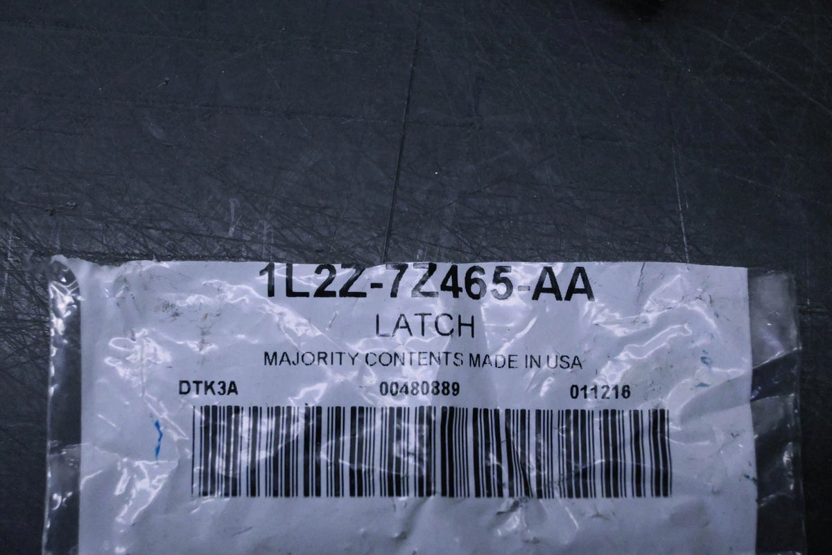 OEM Latch for Ford (2001–2001) 1L2Z-7Z465-AA