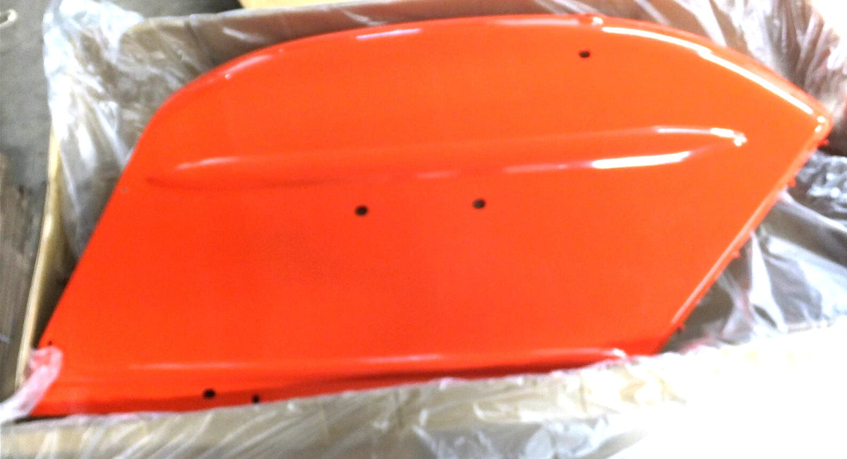 Genuine OEM Kubota RH Fender for M6030DT-N (35558-87010, 35538-87010, 35538-87510)
