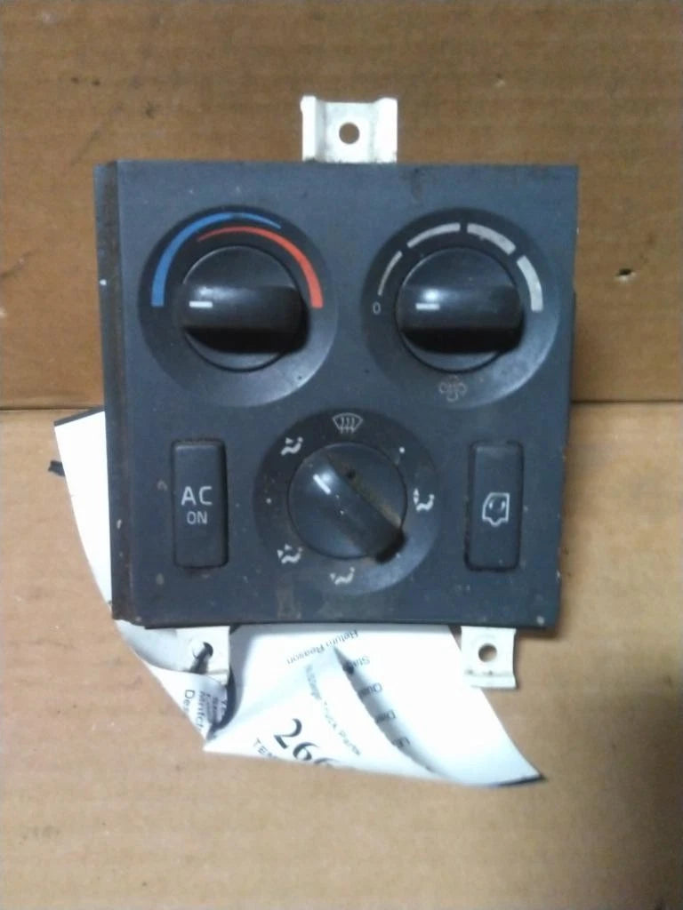 Temperature Control for Volvo VNL (2016)