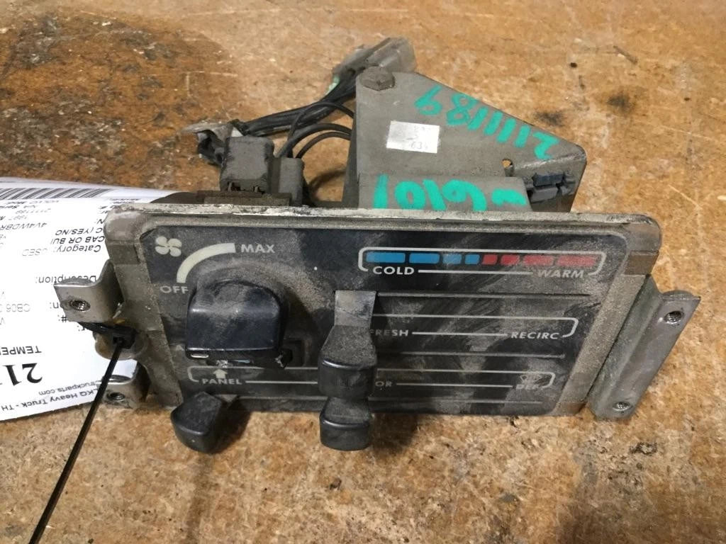 Temperature Control for Volvo WIA (1997)