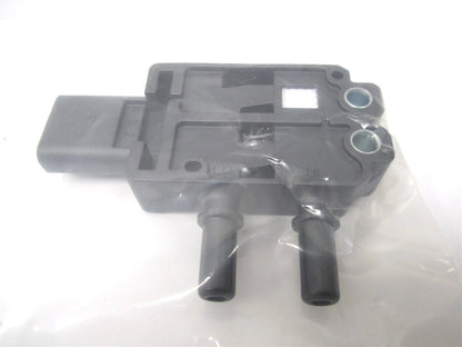 Pressure Sensor for International MaxxForce 7 (2010–2015) 2511472C1 2871960 Q229822