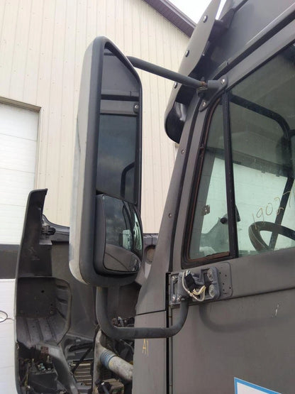 Left Door Mirror for Freightliner Columbia 120 (2006)
