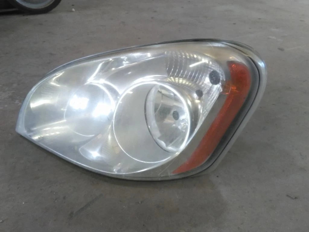 Left Headlight for Freightliner Cascadia (2007–2019) MD