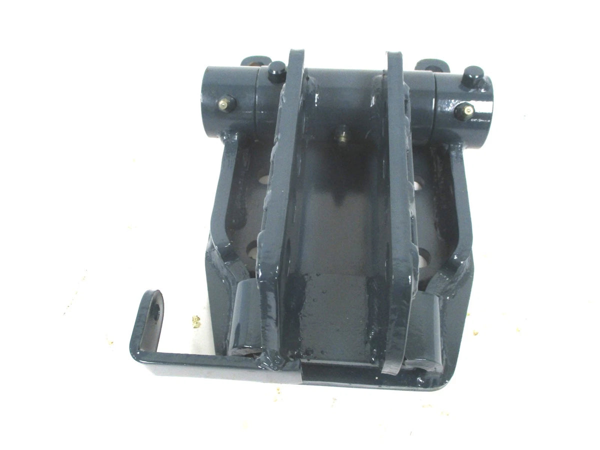 Bracket Assembly for Kubota L235 L275 (35212-41400)