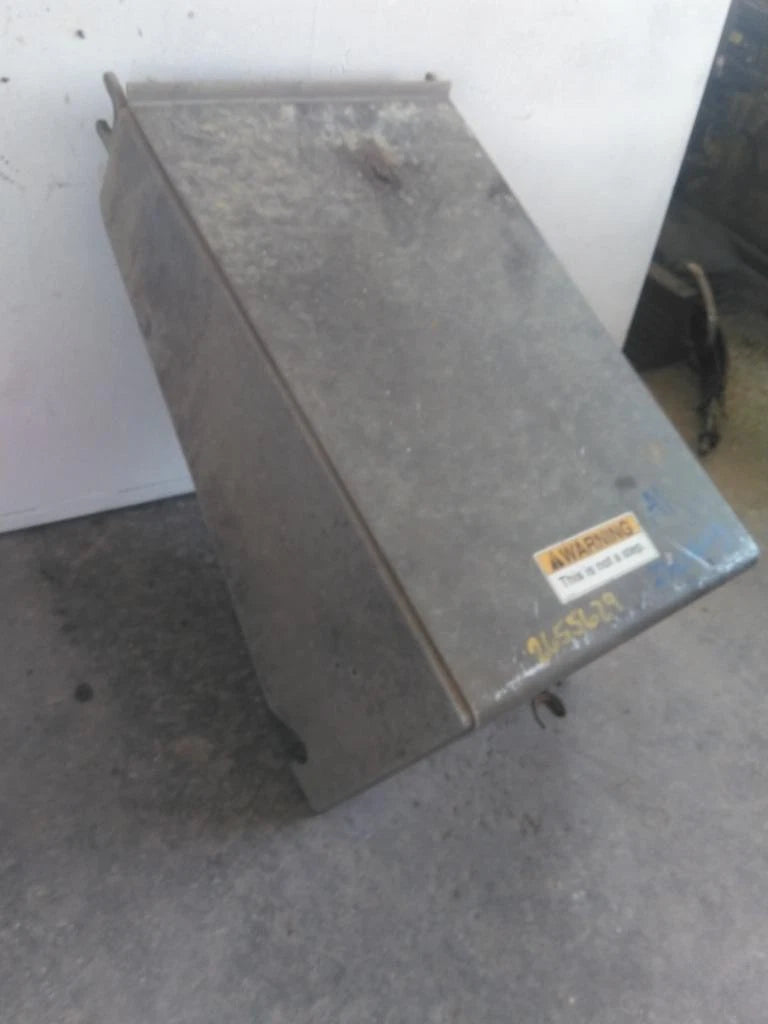 Battery Box Cover for Freightliner M2 106 (2016) - MN