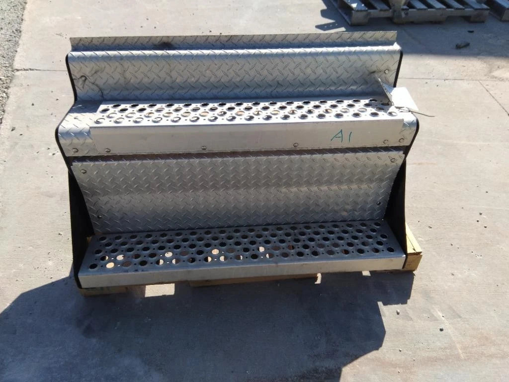 DPF Cover for Kenworth T680 (2019)