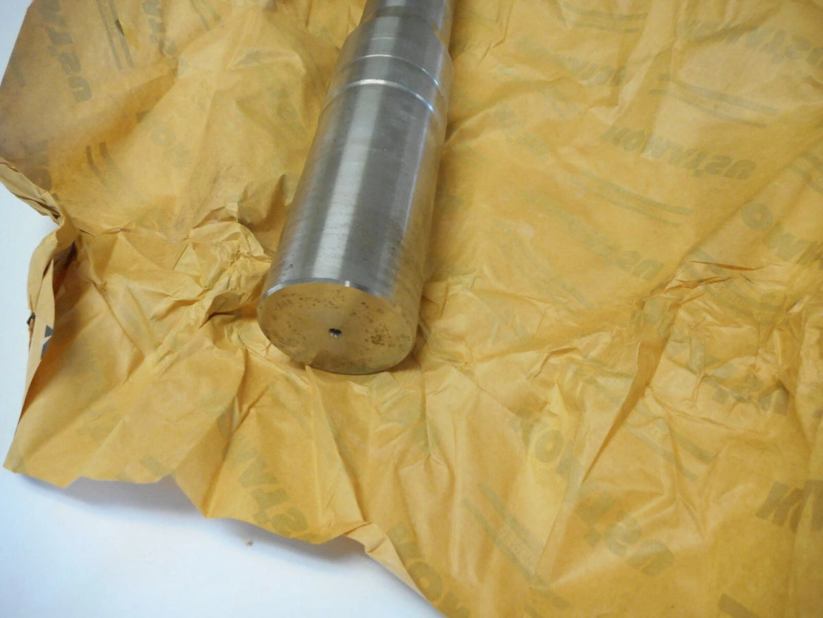 Carrier Roller Shaft for Komatsu Bulldozer D135A D155 (175-30-25131)
