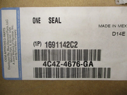 Pinion Oil Seal for International (1691142C1, 1691142C2, 4C4Z-4676-GA)