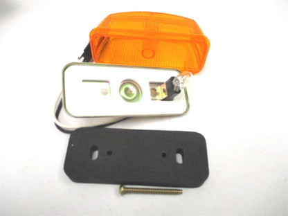 OEM Amber Clearance Marker Light for International CE 200/300 (2000–2005)