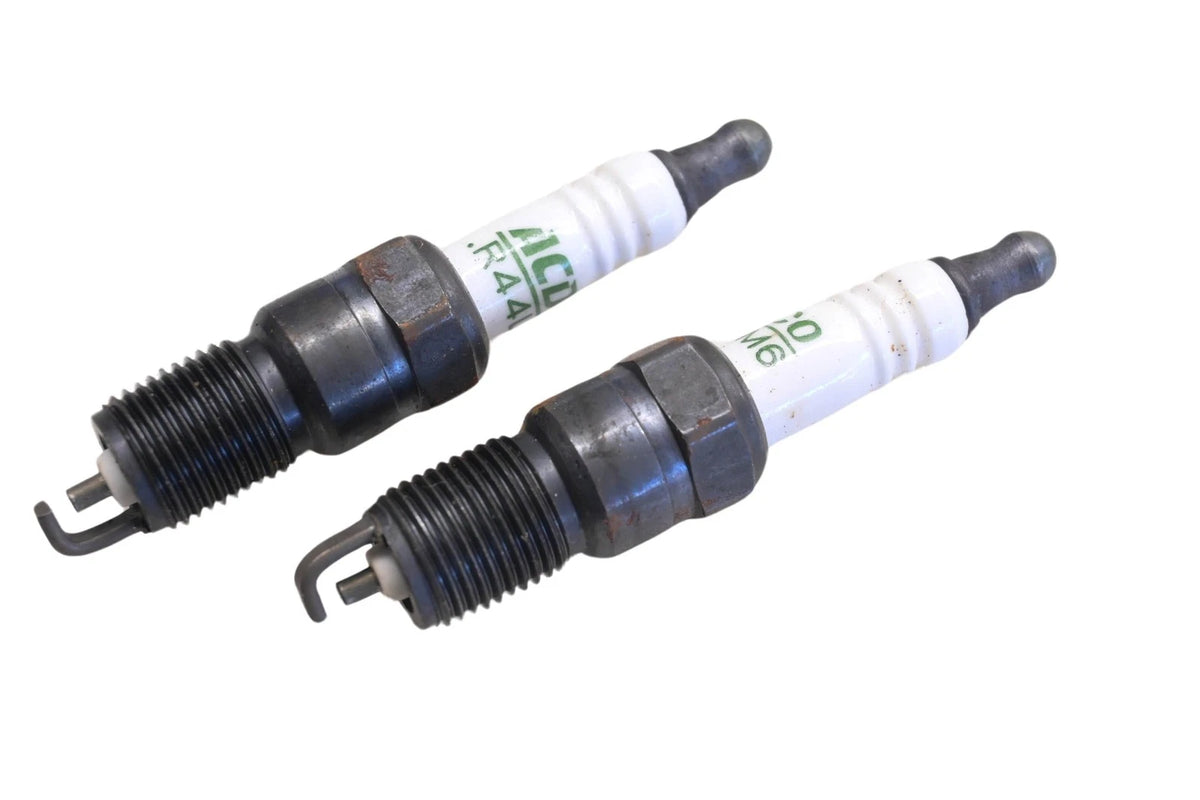 2X ACDelco R44LTSM6 Spark Plugs for