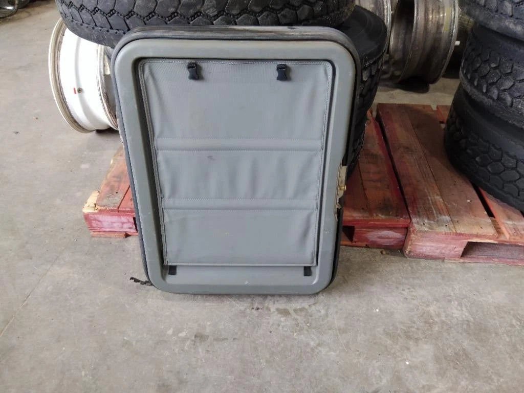 Compartment Door for Kenworth T680 (2020)