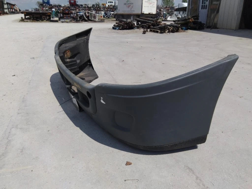 Bumper for Freightliner Cascadia 113 (2011)