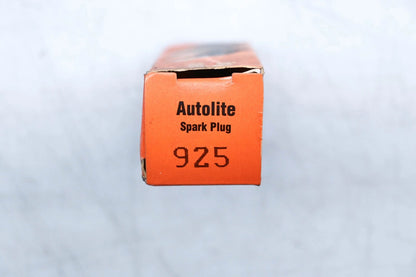 2X Autolite 925 Copper Core Spark Plugs for