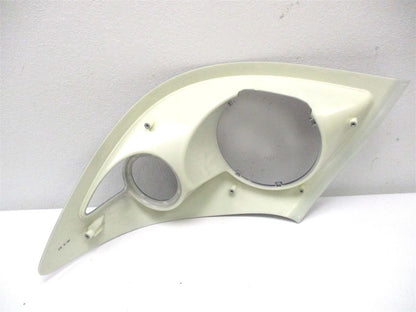 Right Hand Head Light Bezel for International (2591604C1)