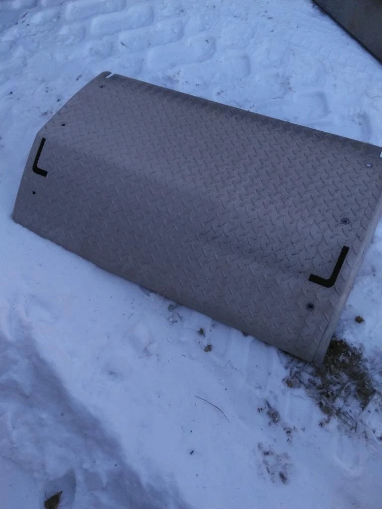DPF Cover for Freightliner Cascadia 125 (2011) - Replaces NA MN