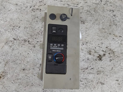Temperature Control for Volvo VNL (2007)