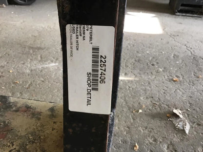 Trailer Hitch for Peterbilt 379 (NA)