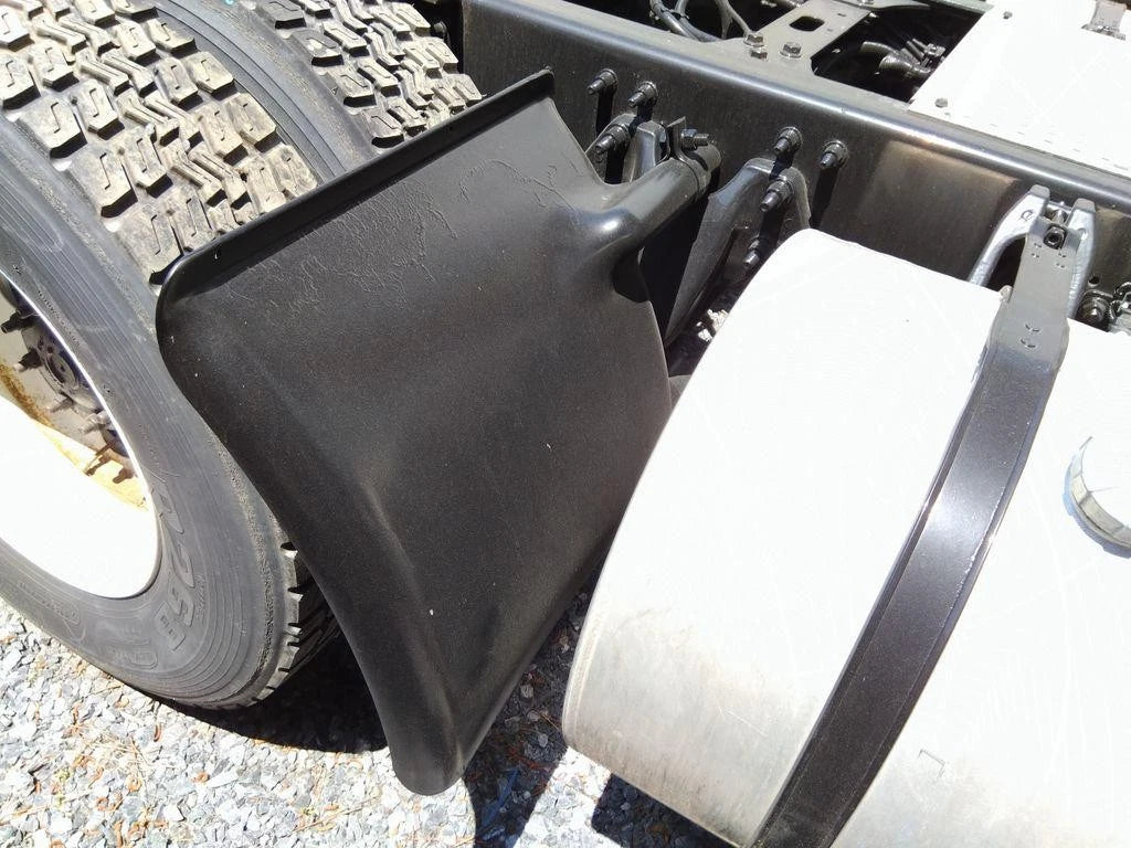 Rear Quarter/Half Fender for International LT (2018) Right, MD