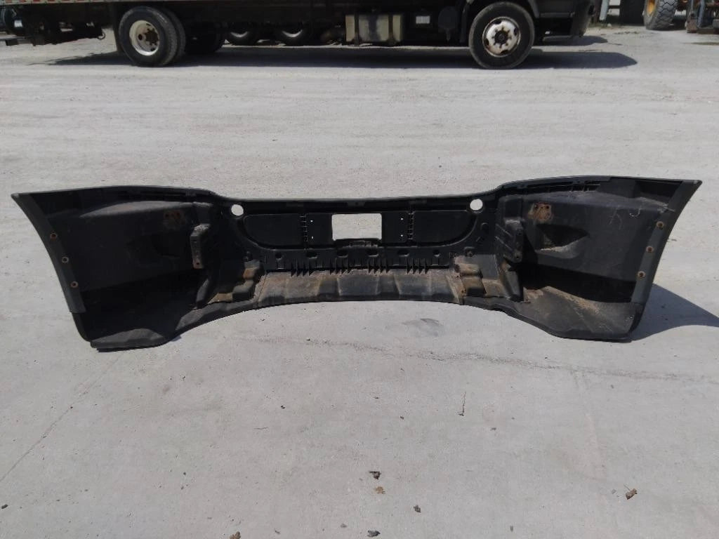 Bumper for Freightliner Cascadia 113 (2011)