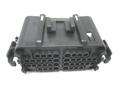 OEM 38-Way Female GT Series Lever Lock Connector for International