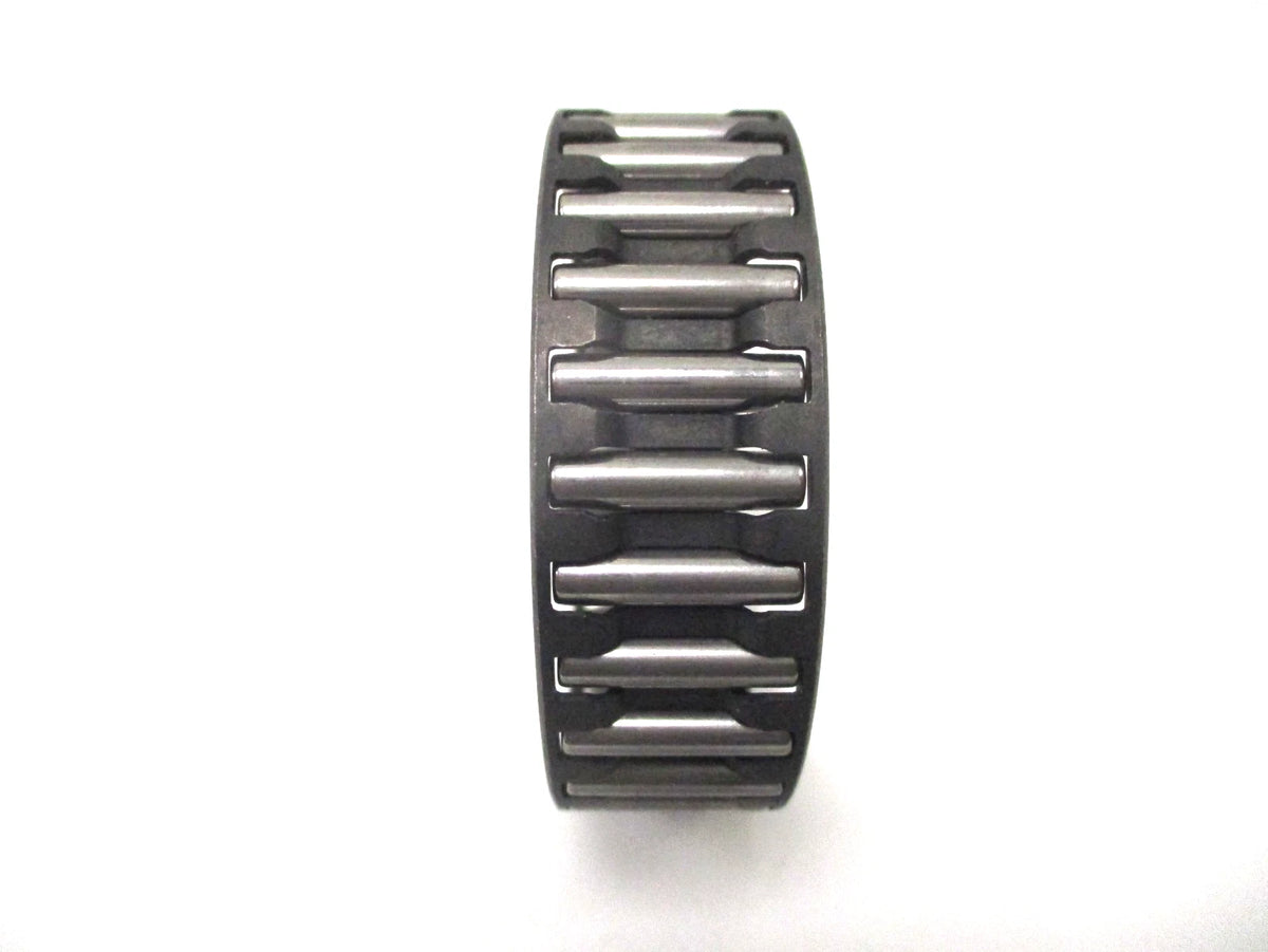 5th Gear Main Shaft Needle Bearing for International (1681313C1)