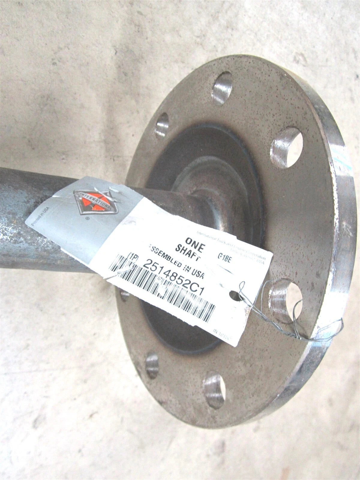 Rear Axle Shaft for International (2514852C1, 10020694, 3358414)