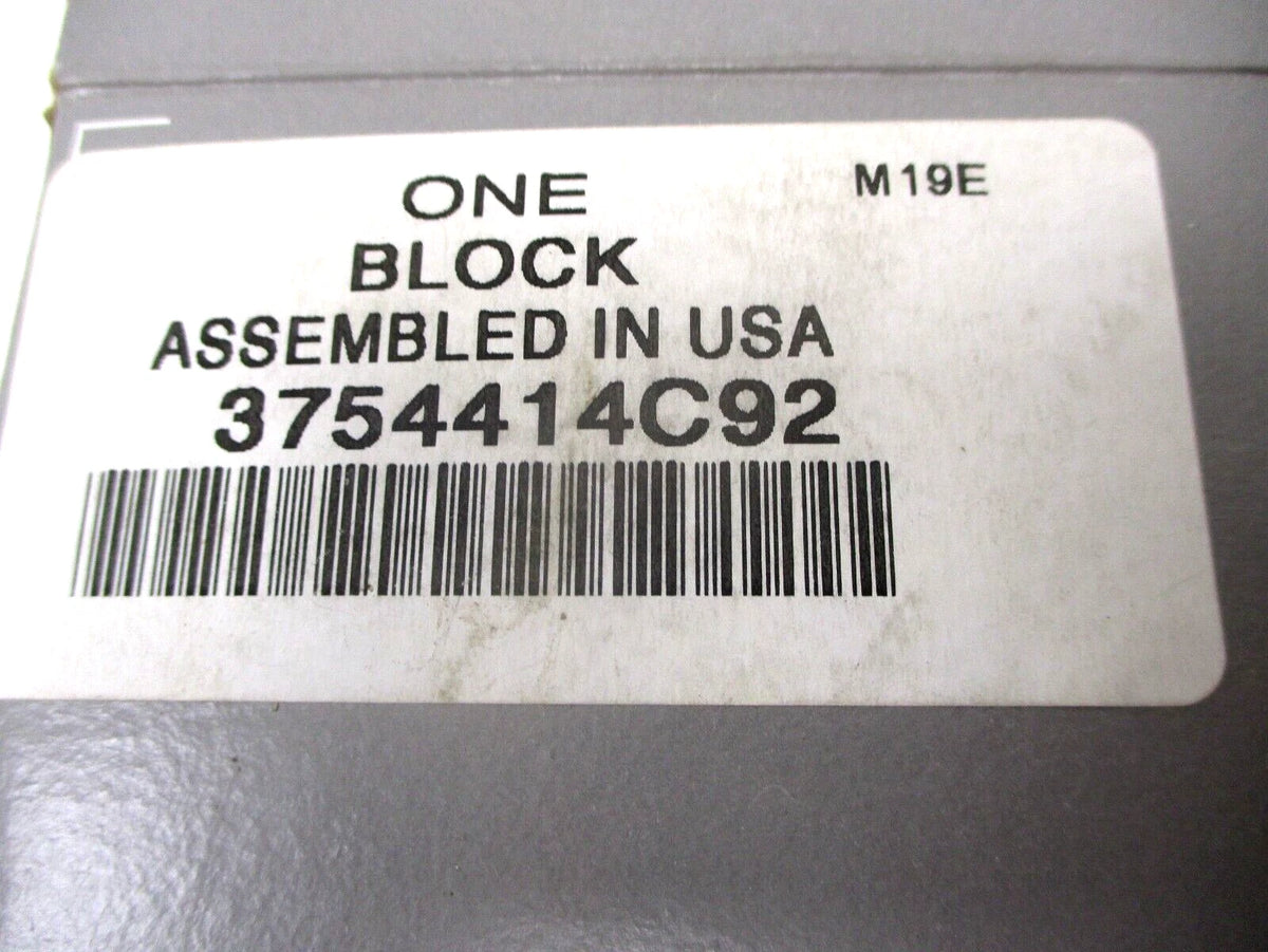 18-Way Relay Block Holder for International (3754414C92, 3754414C91)