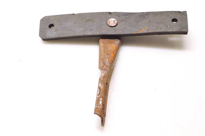 Tail Pipe Hanger for Nickson Industries (809B)