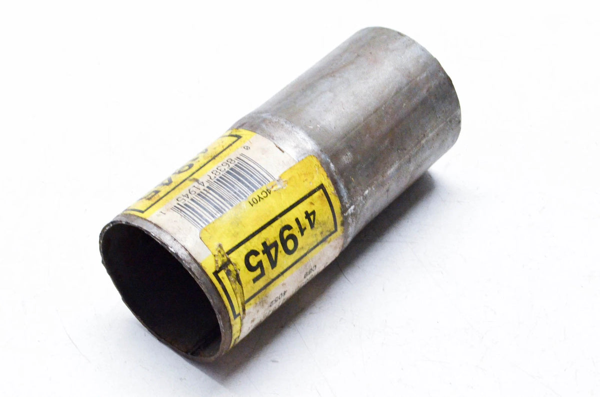 Exhaust Pipe Connector for Dynomax 41945 (NOS)