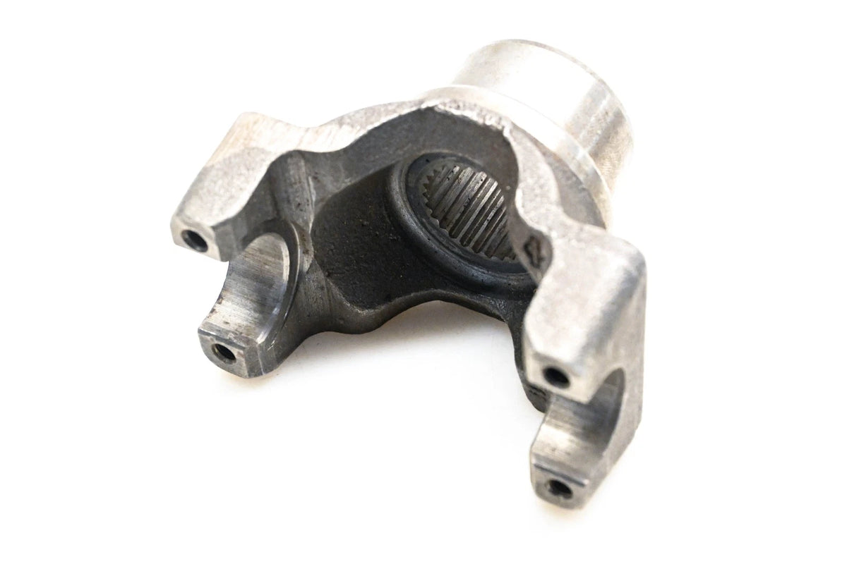 Mopar Yoke 04761060 for