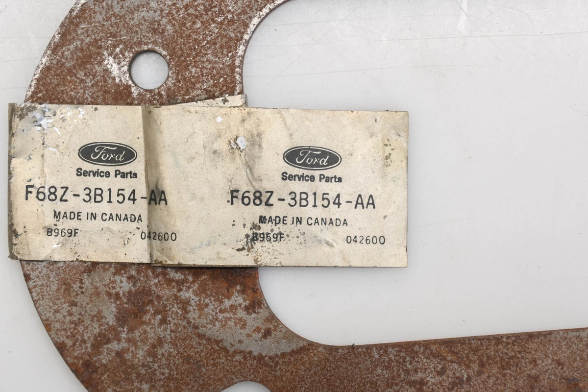 Front Right Fender Shock Reinforcement Plate for Ford (F68Z-3B154-AA)