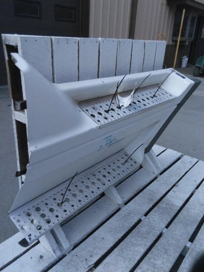 Side Fairing Right for Freightliner Columbia 120 (2004)