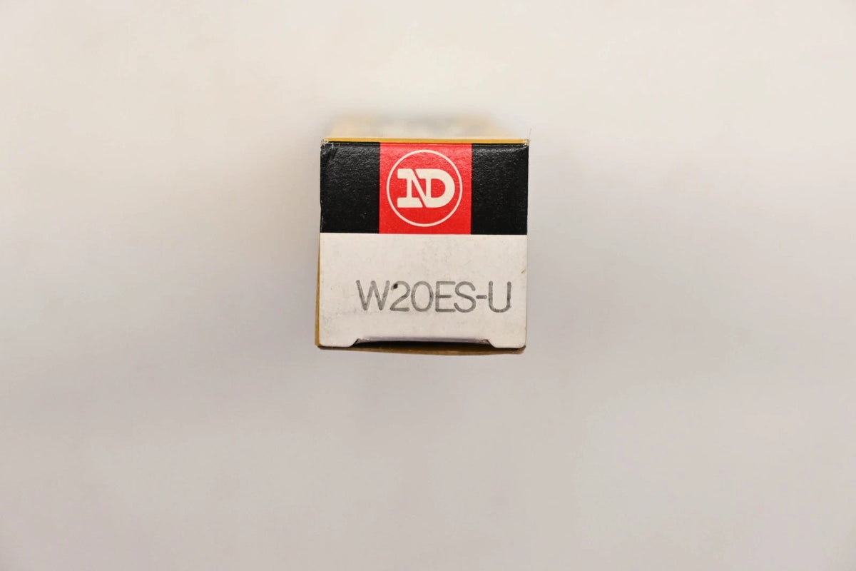2X NipponDenso W20ES-U Spark Plugs for