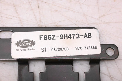 Bracket for Ford (F65Z-9H472-AB)