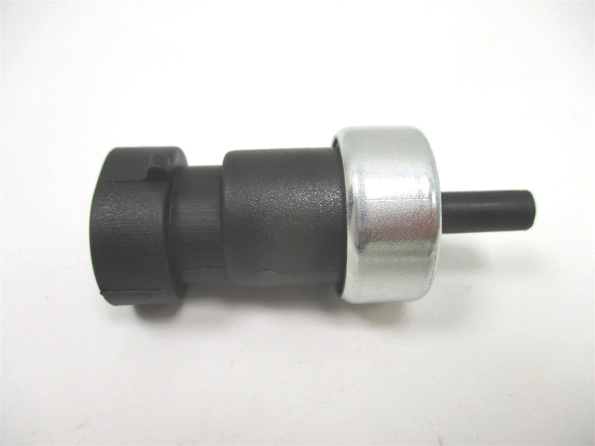 Pressure Switch for International (2035006C2, 4C4Z-2B339-AA)