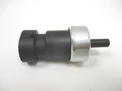 Pressure Switch for International (2035006C2, 4C4Z-2B339-AA)