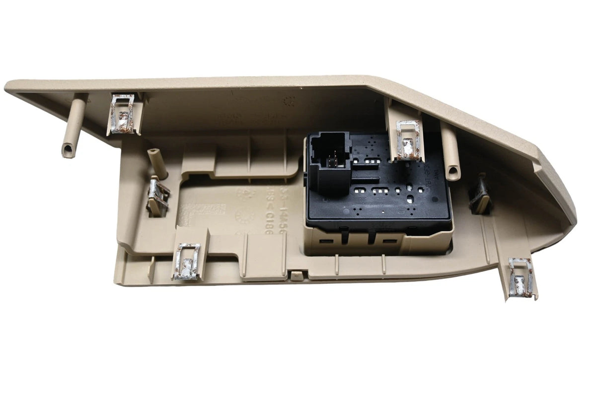 Drivers Side Switch Housing for Ford (2006–2006) 6R3Z-14528-CAB