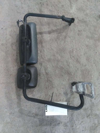 Right Door Mirror for Freightliner Columbia 120 (2005) MN