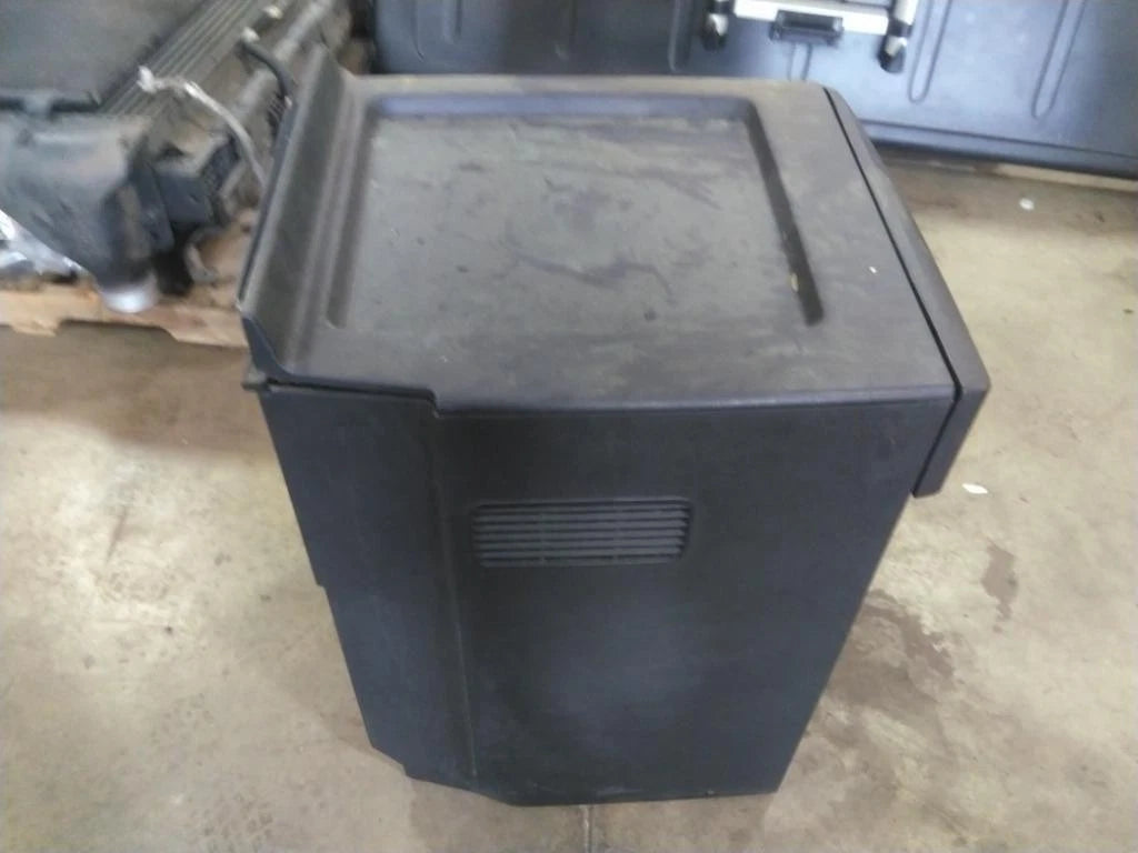 Interior Cabinet for Freightliner Cascadia 126 (2019)